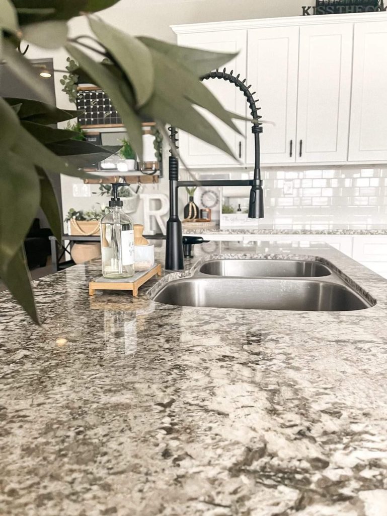 Simple Solutions For A Clutter-Free Kitchen Sink